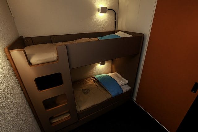 Appartement rénové dans l'esprit Perriand