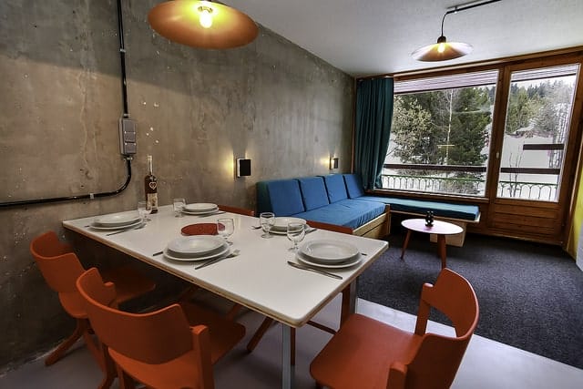Appartement rénové dans l'esprit Perriand