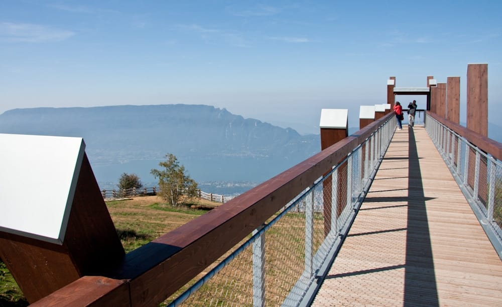Les passerelles du mont Revard et le lac