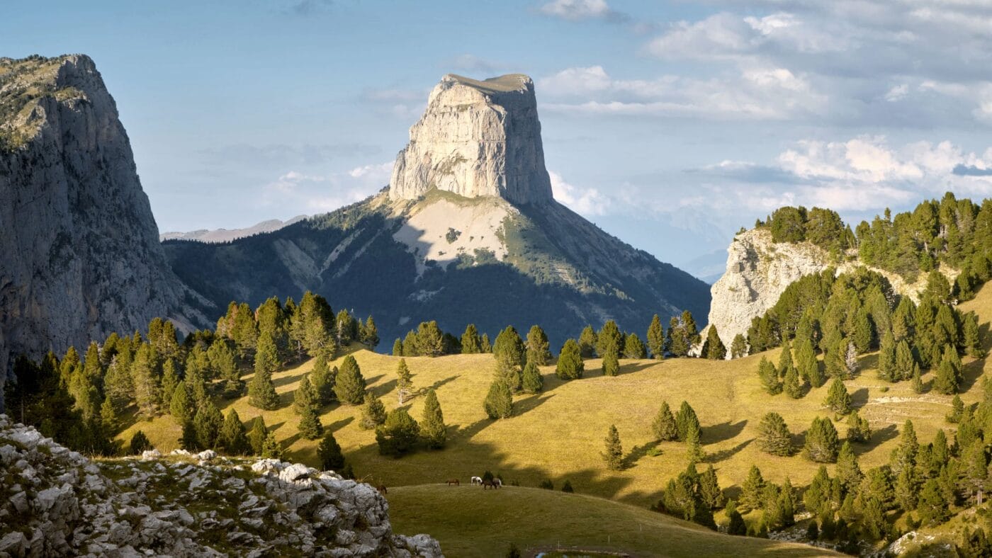 Le mont Aiguille : sommet emblématique de l'Isère