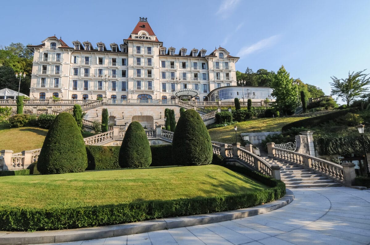 Palace de Menthon, hôtel 5 étoiles idéal pour se marier au lac d'Annecy