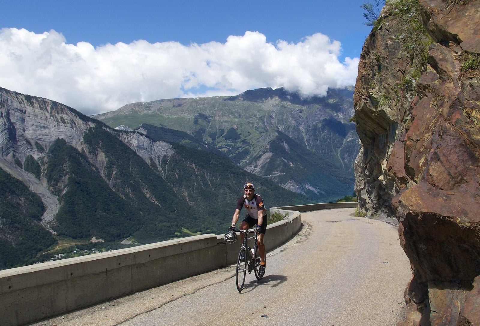 Montée de l'Alpe d'Huez à vélo