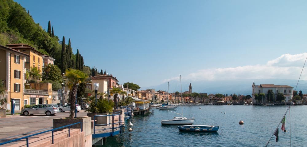 Toscolano Maderno, joli village qui s'avance sur le lac.