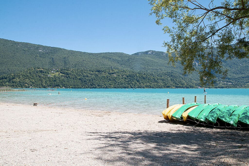Plage du Sougey sur le lac d'Aiguebelette