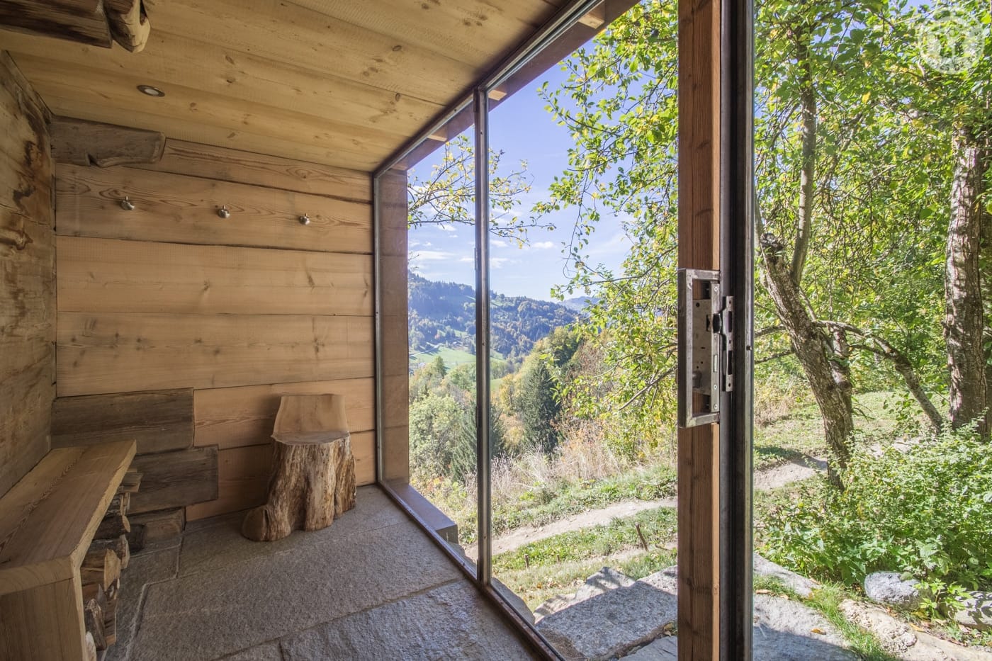 Mazot, rénovation contemporaine