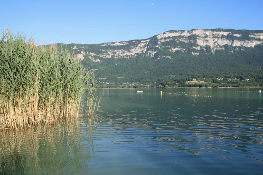 Plage du Pré d'Argent au lac d'Aiguebelette