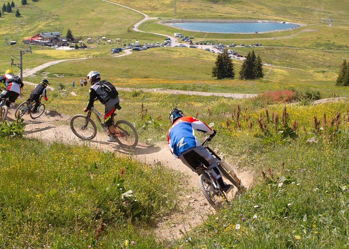 VTT de descente aux Saisies