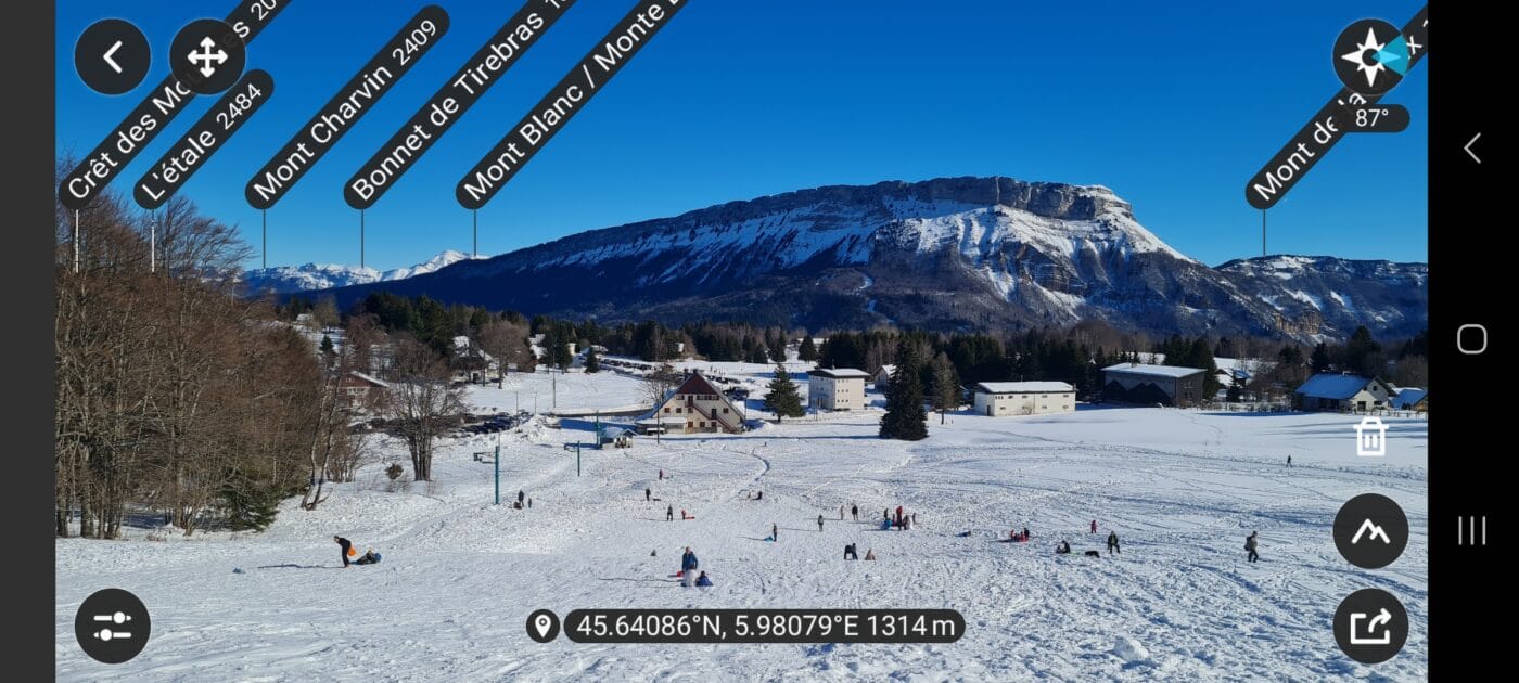 Peakfinder, l'application idéale pour reconnaître les sommets
