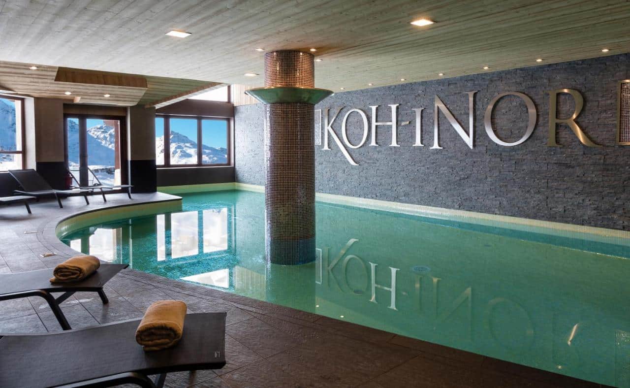 piscine intérieure du Koh-i Nor à Val Thorens