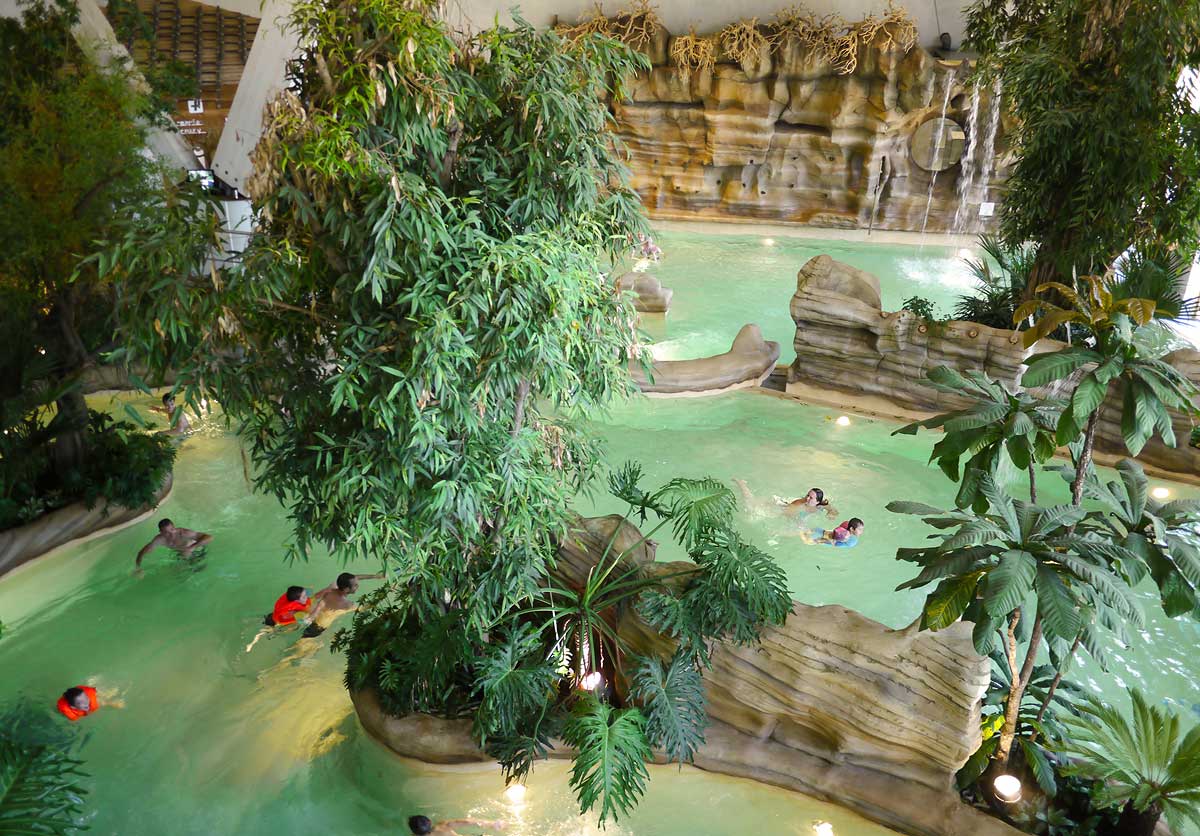Aquariaz : la piscine d'Avoriaz