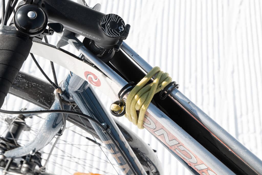 technique accrochage ski vélo