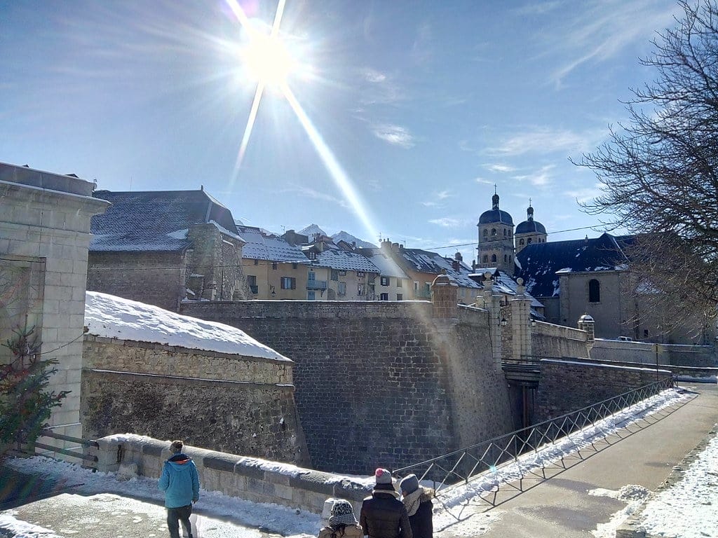 Malheureusement, il n'y a pas de webcam dans la vieille ville de Briançon