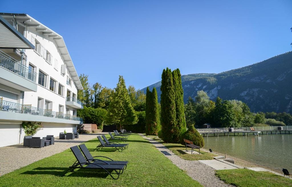 Hôtel Novalaise Plage au lac d'Aiguebelette