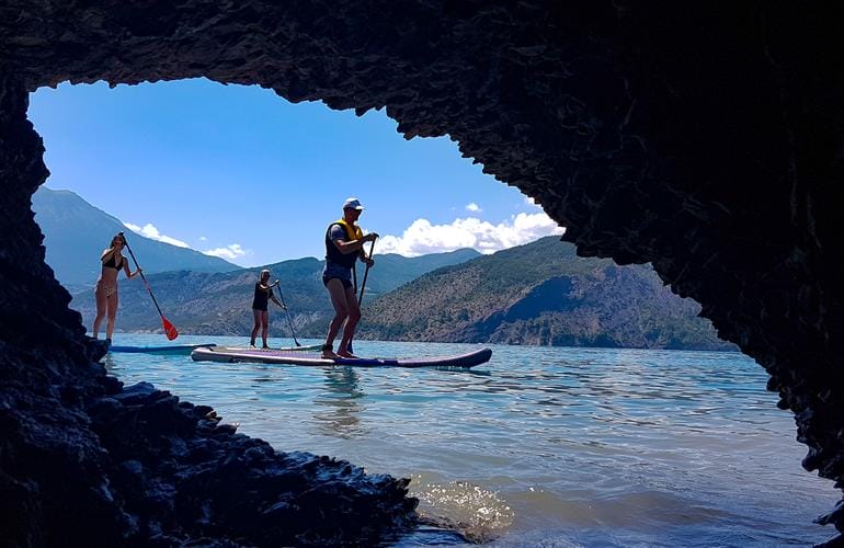 Stand Up Paddle à Serre Ponçon