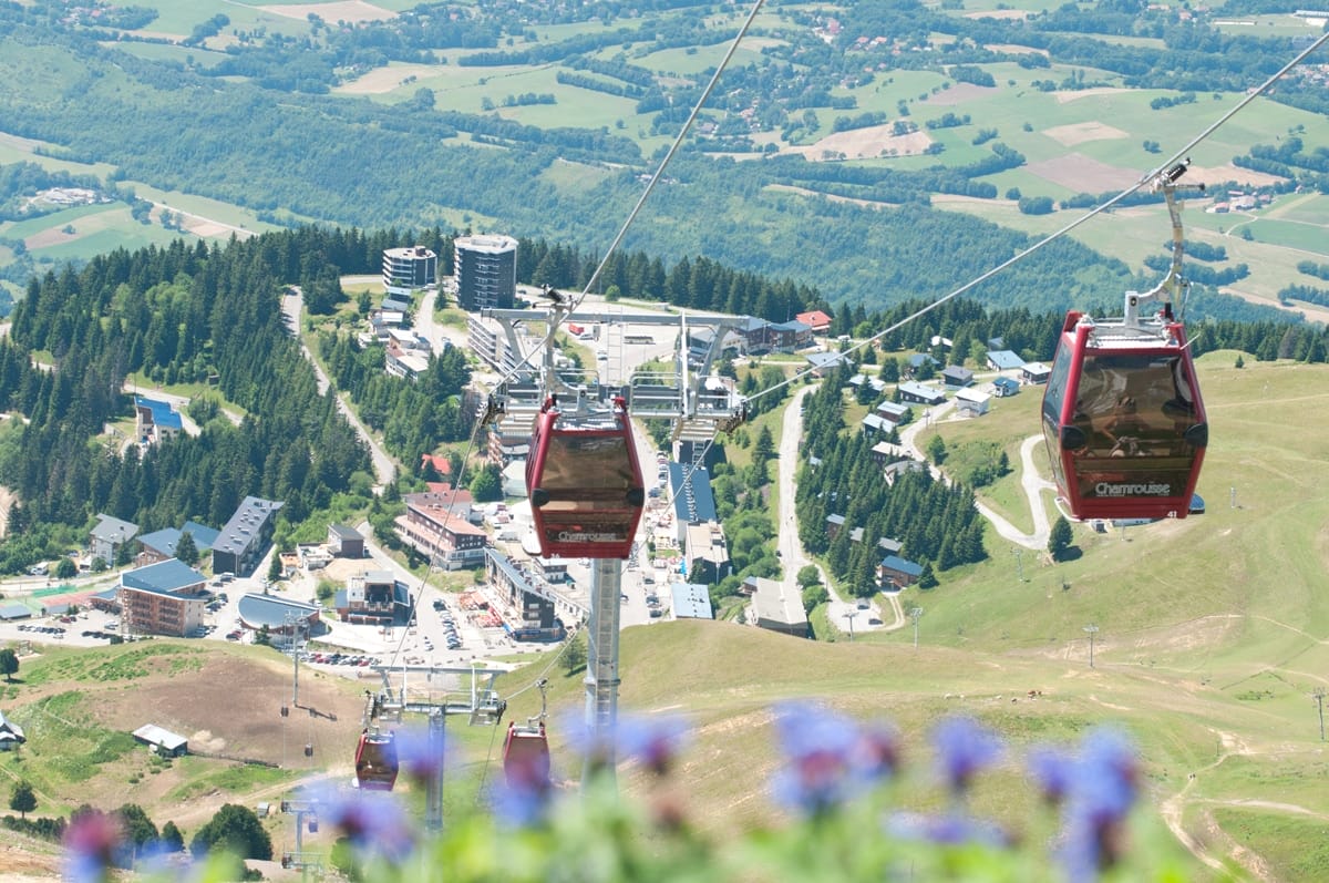 télécabine de la Croix de Chamrousse
