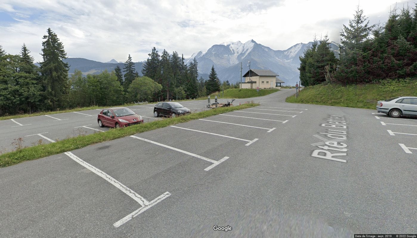 Parking du Bettex en septembre, idéal en van