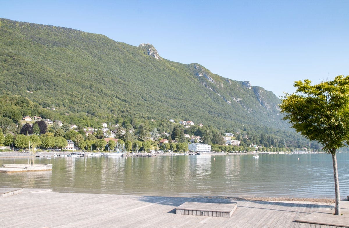 Plage du Bourget du Lac en Savoie