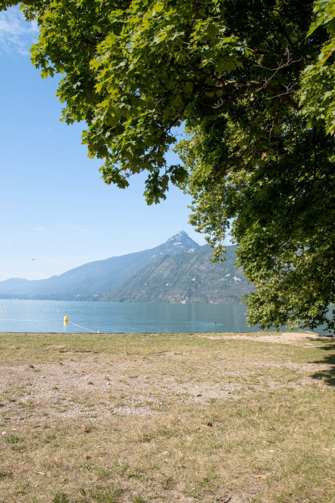 Plage du lac du Bourget à Brison Saint Innocent