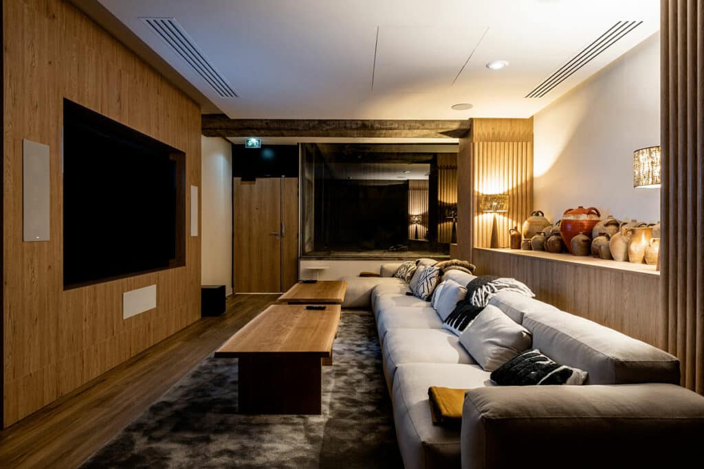 Ciné-lounge de l'hôtel Alpotel