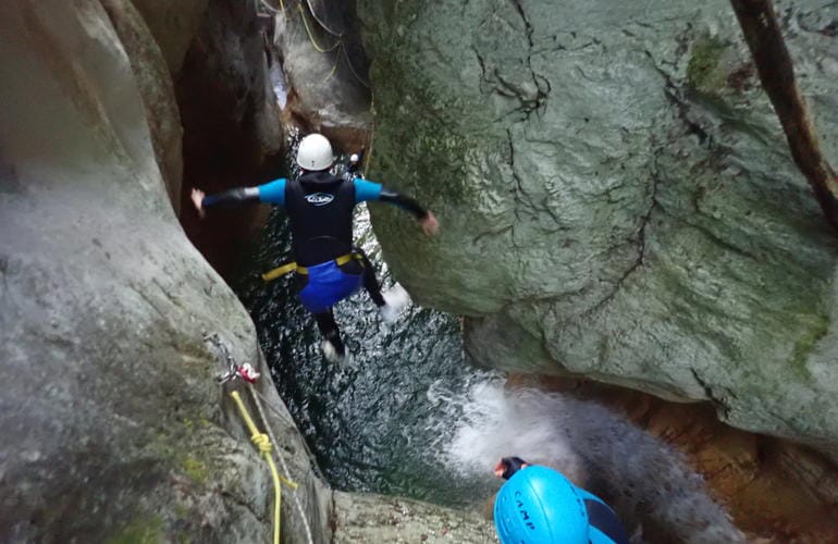 Canyoning dans les Bauges au Pont du Diable