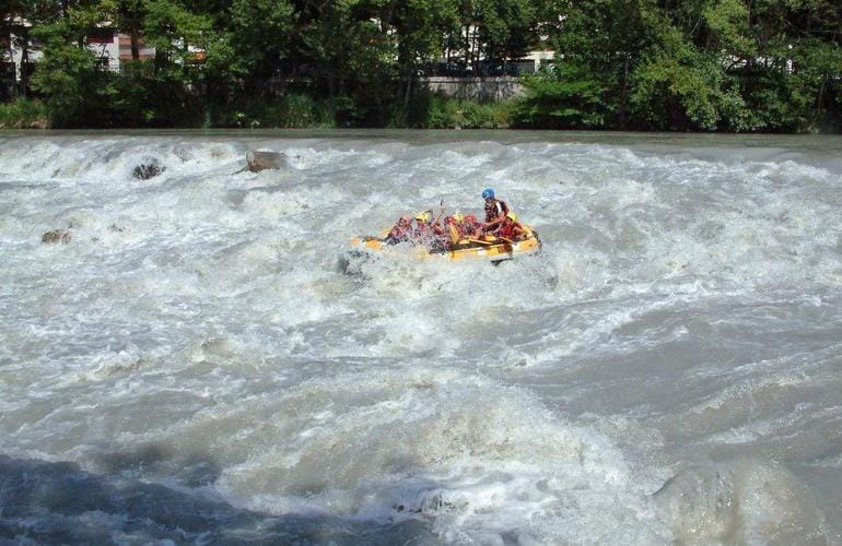 Rafting sur l'Arves à Genève, aux portes de la Haute-Savoie