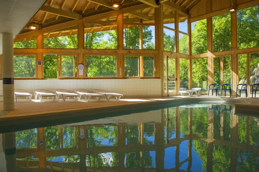 Piscine intérieure du Balcon des Neiges à Saint-Sorlin-d'Arves 