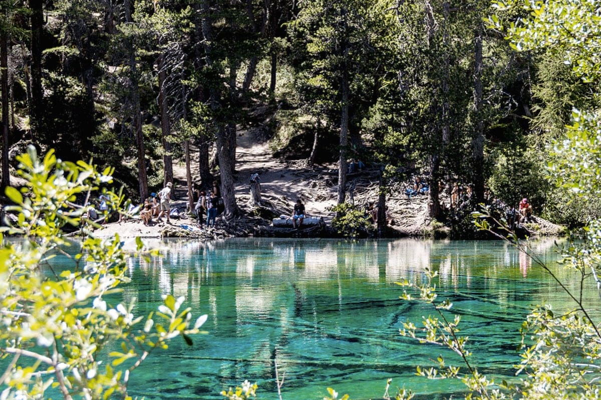 Le lac Vert du Plateau d'Assy, par Vanessa Ginger - Adobe Stock