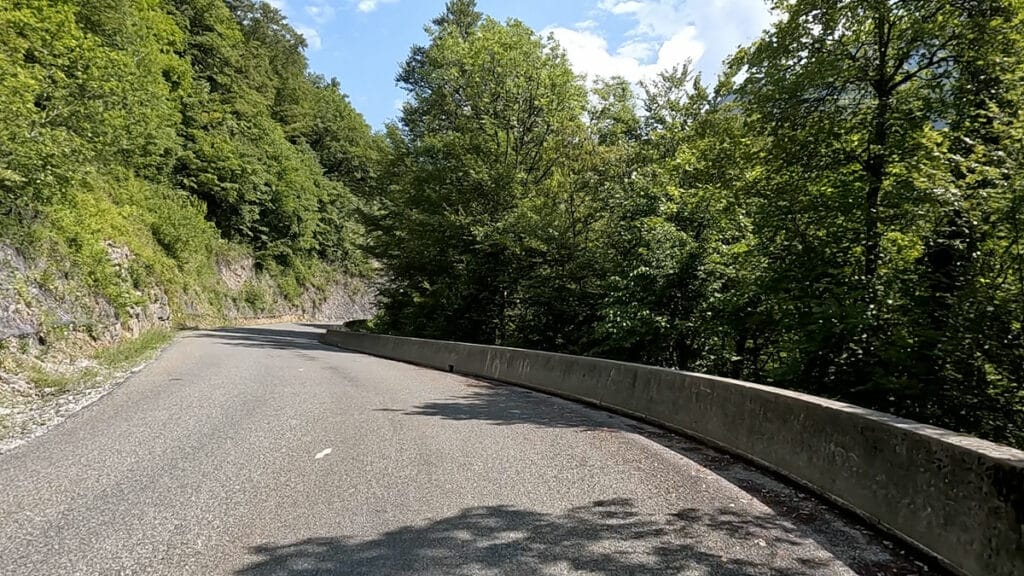 La partie forestière du col de la Forclaz à 10% de pente