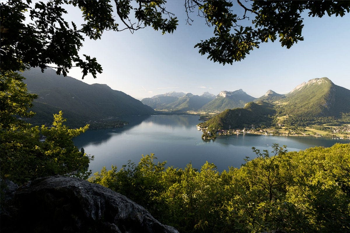 Le lac d'Annecy au roc du Chère