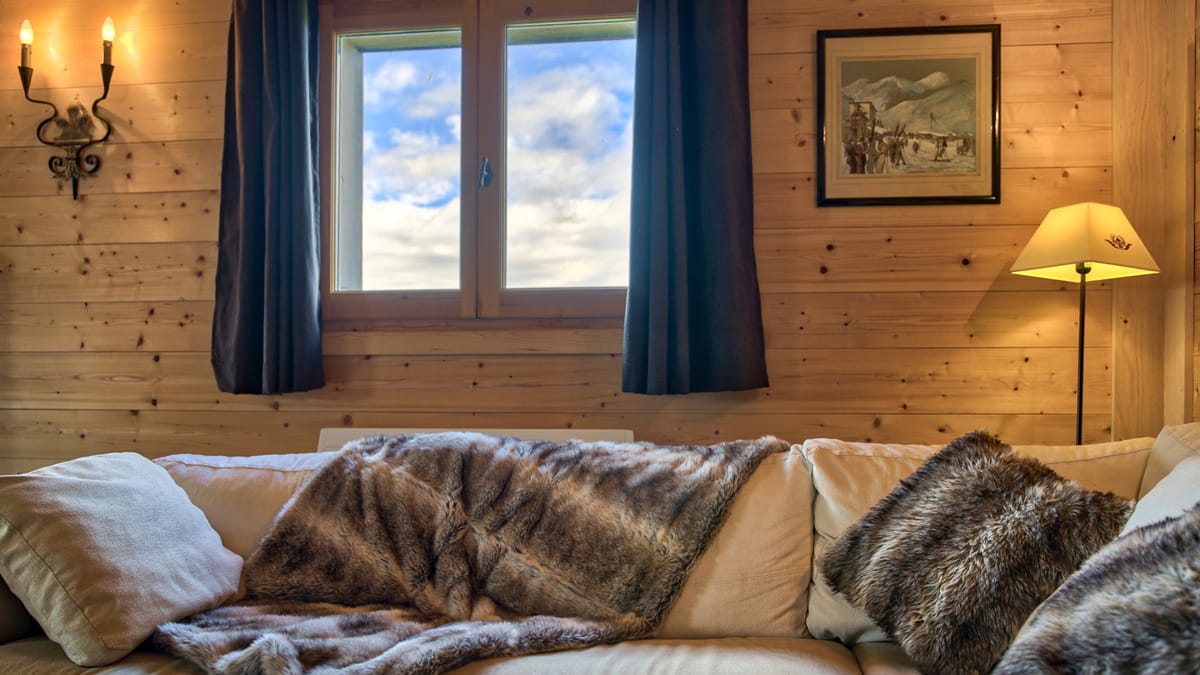 Déco traditionnelle d'un chalet alpin