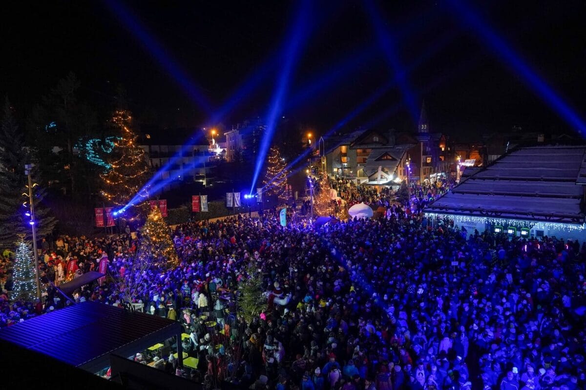 Spectacle son et lumière avec des drones à Serre Chevalier