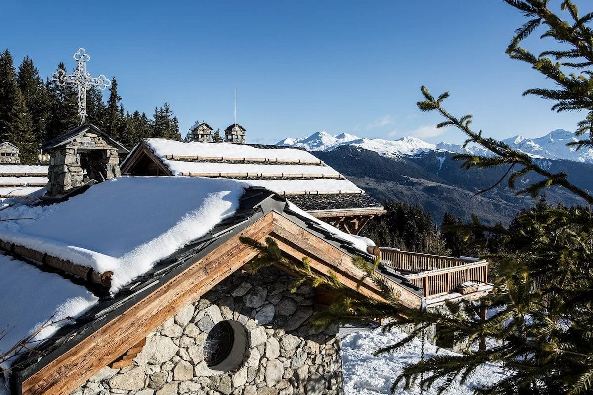 Refuge de la Traye, hôtel isolé dans la montagne
