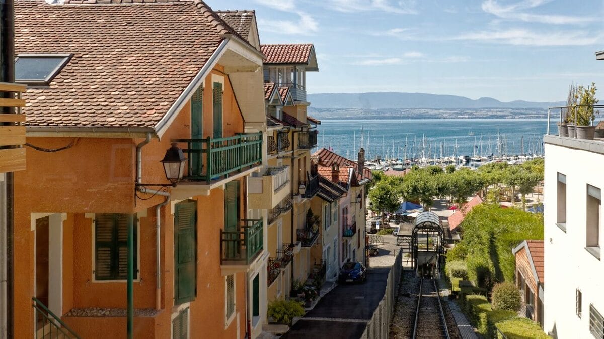 Thonon les Bains par florian adobe stock